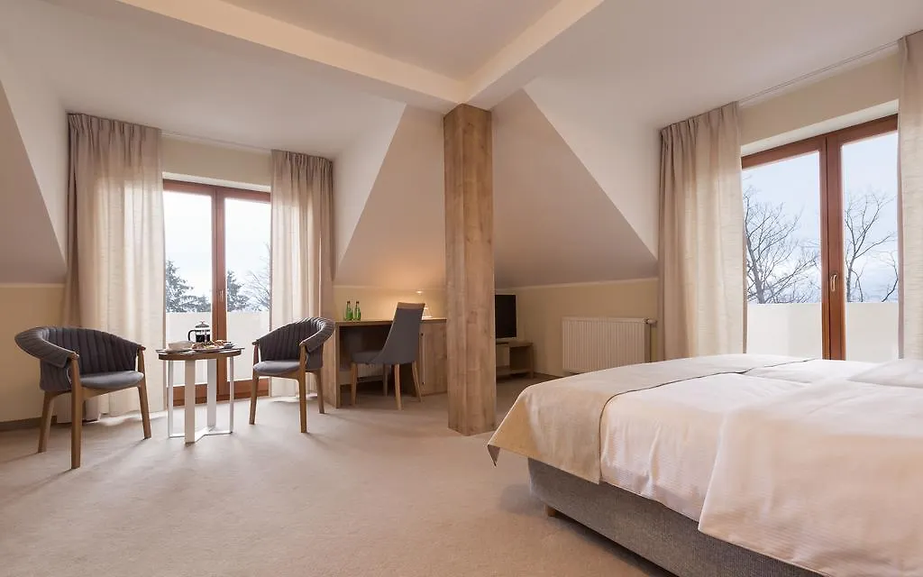 Zamek Ksieza Gora Hotel Karpacz
